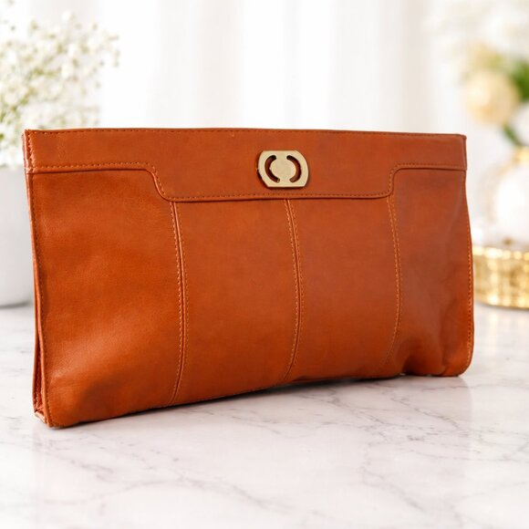Carriage Court Handbags - Vintage 1985 Genuine Leather Clutch | Made in Korea | Classic Brown Envelope Bag